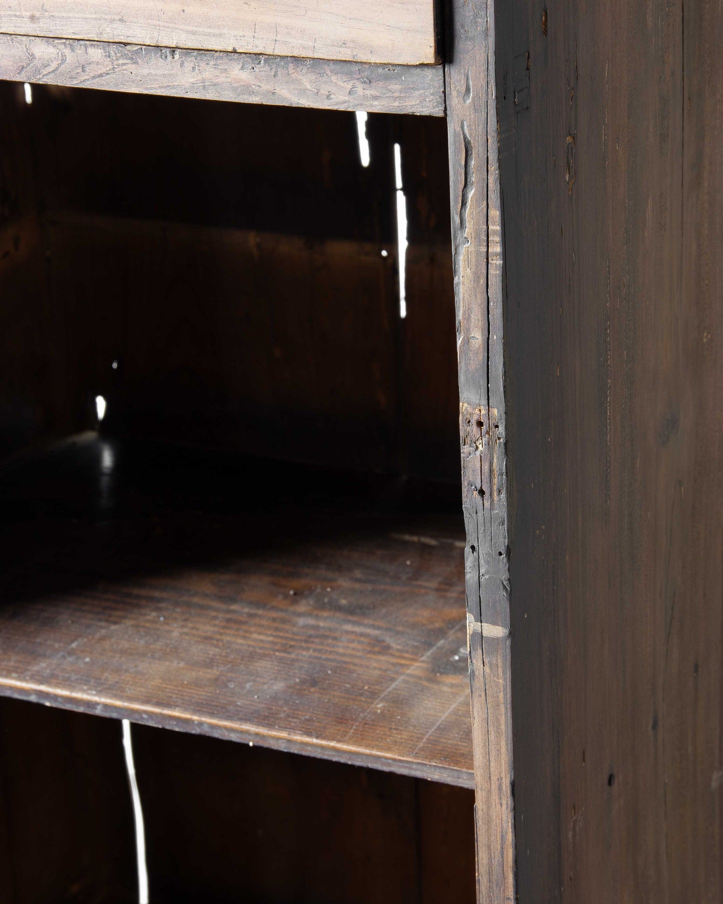 
                  
                    Old Narrow Shelf
                  
                