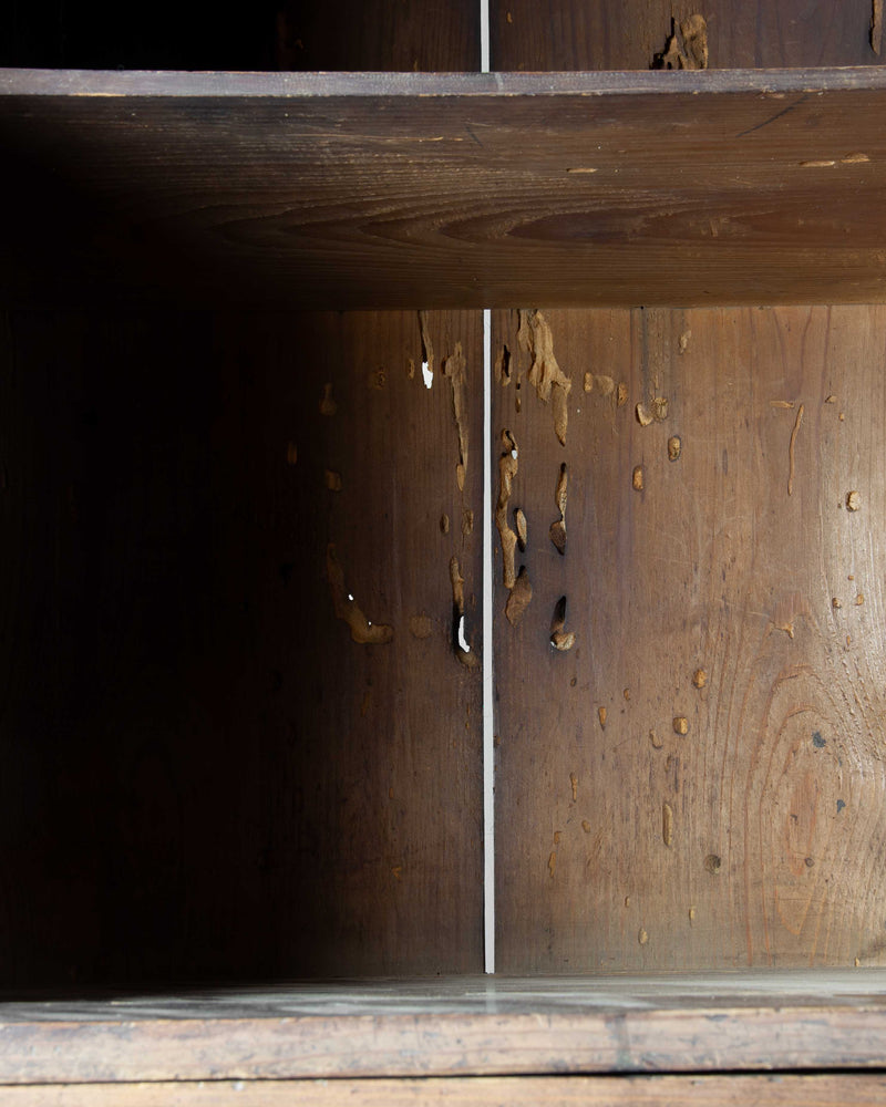 
                  
                    Old Narrow Shelf
                  
                