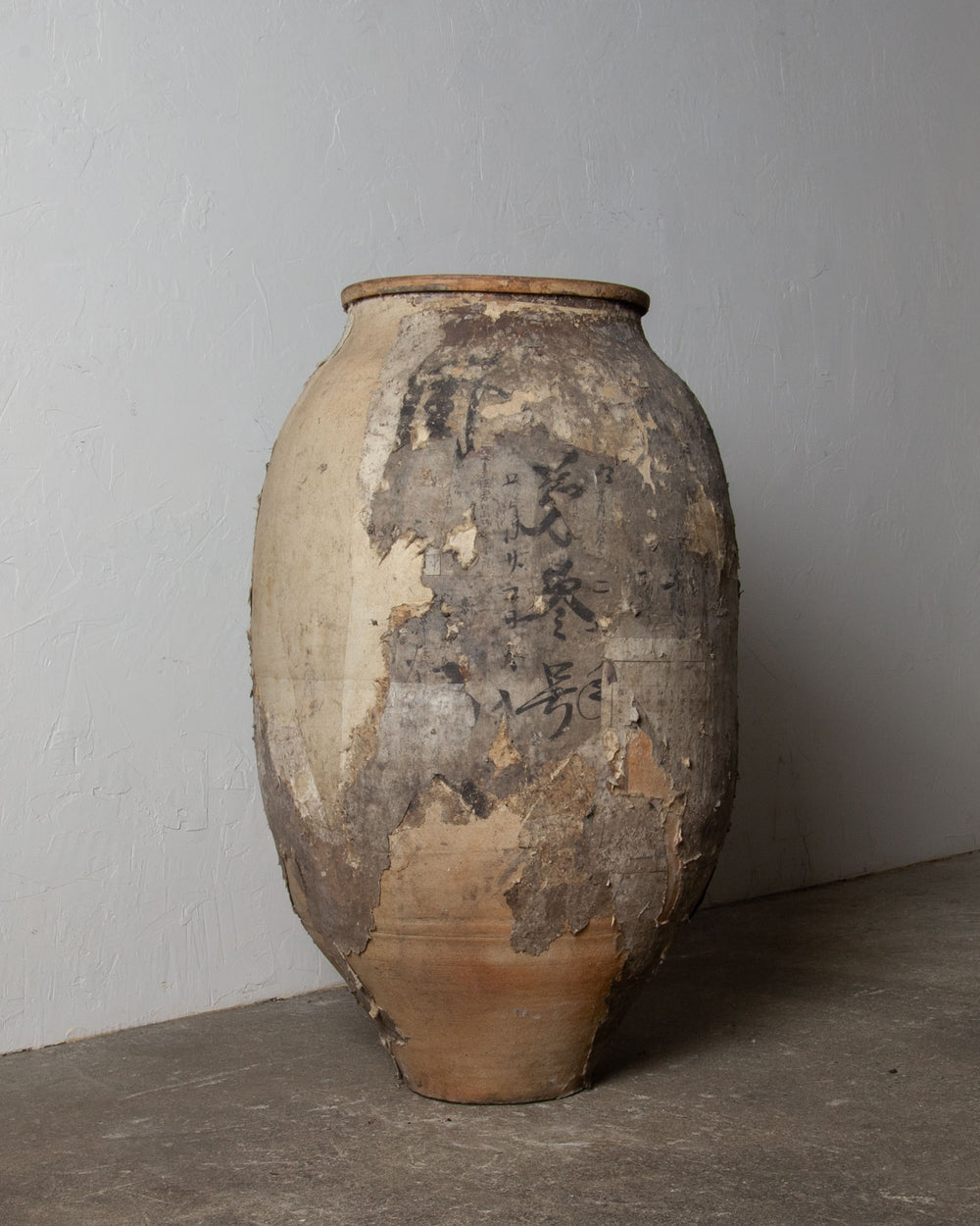 Old Paper Covered Tsubo